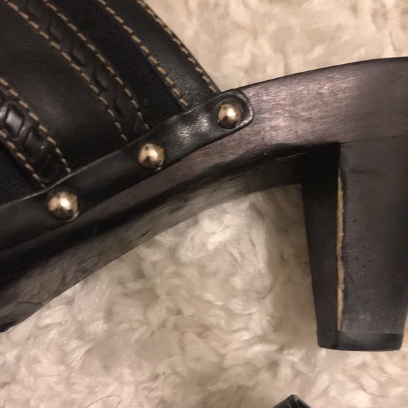 Beautiful coach clogs - Picture 5 of 7